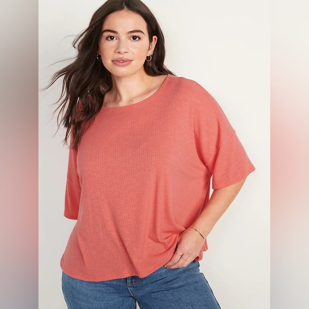 Women's Coral Top